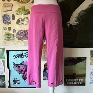 ⭐️ Y2K Hot Pink Grommet Capris ⭐️
